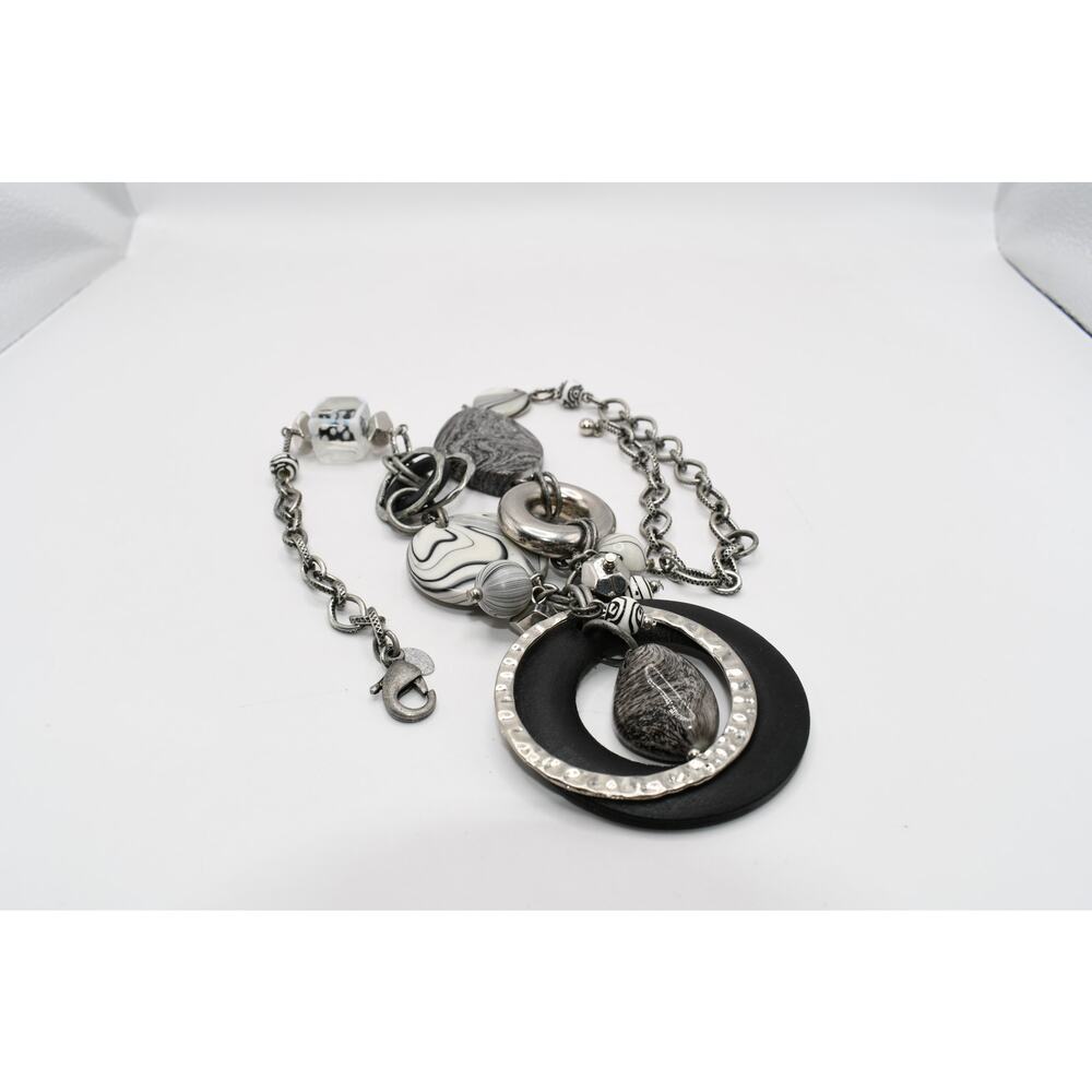 Chico's Statement Necklace Black White Lucite Wood Ring Silver Tone - Picture 9 of 11